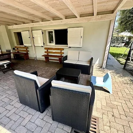 Con Grandi Spazi-2 Da Letto-grande Open Space-cucina Professionale-riscaldamento Centralizzato-wifi *