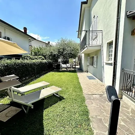 Διαμέρισμα Con Grandi Spazi-2 Da Letto-grande Open Space-cucina Professionale-riscaldamento Centralizzato-wifi